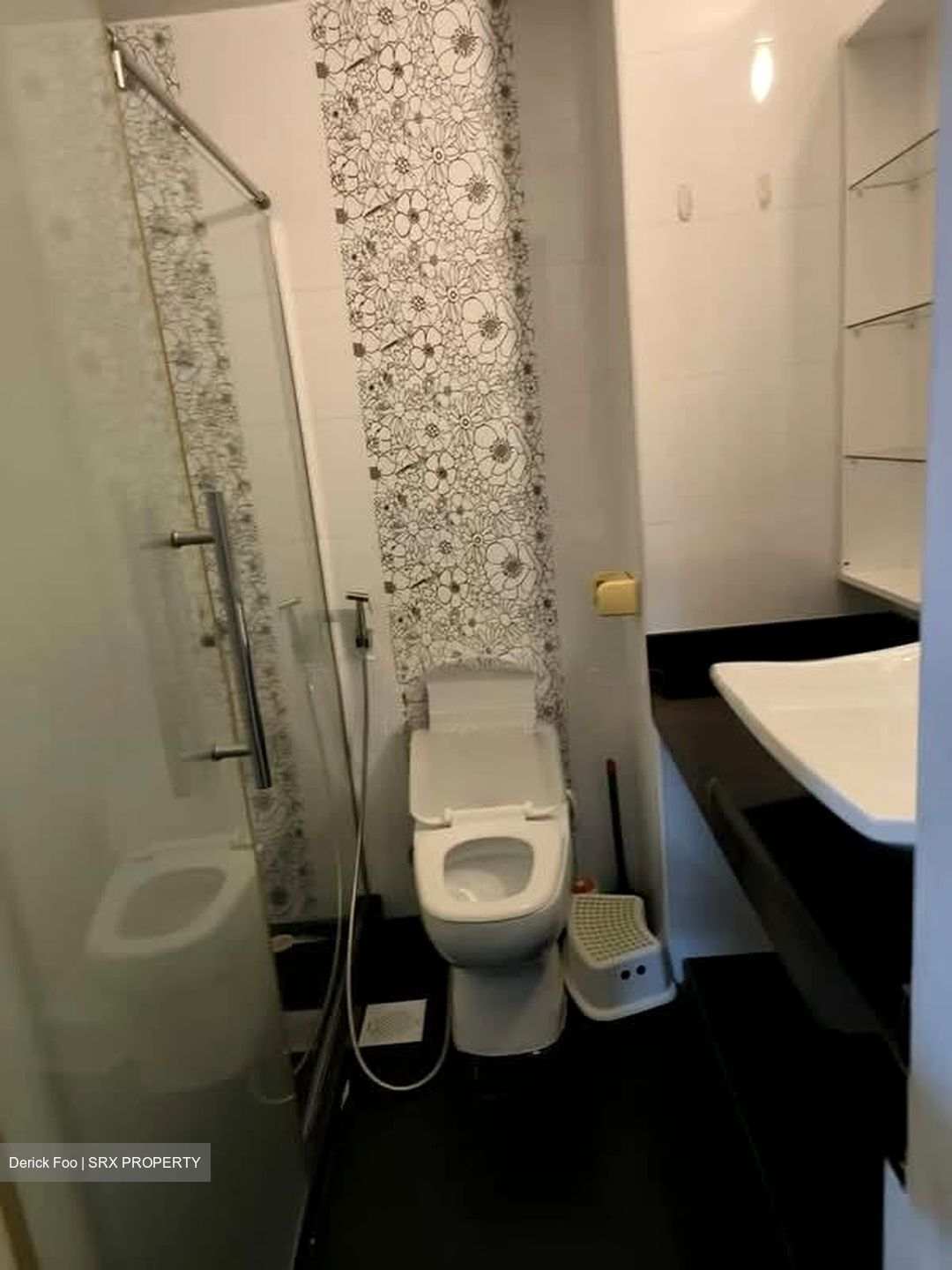 West Bay Condominium (D5), Condominium #557116441